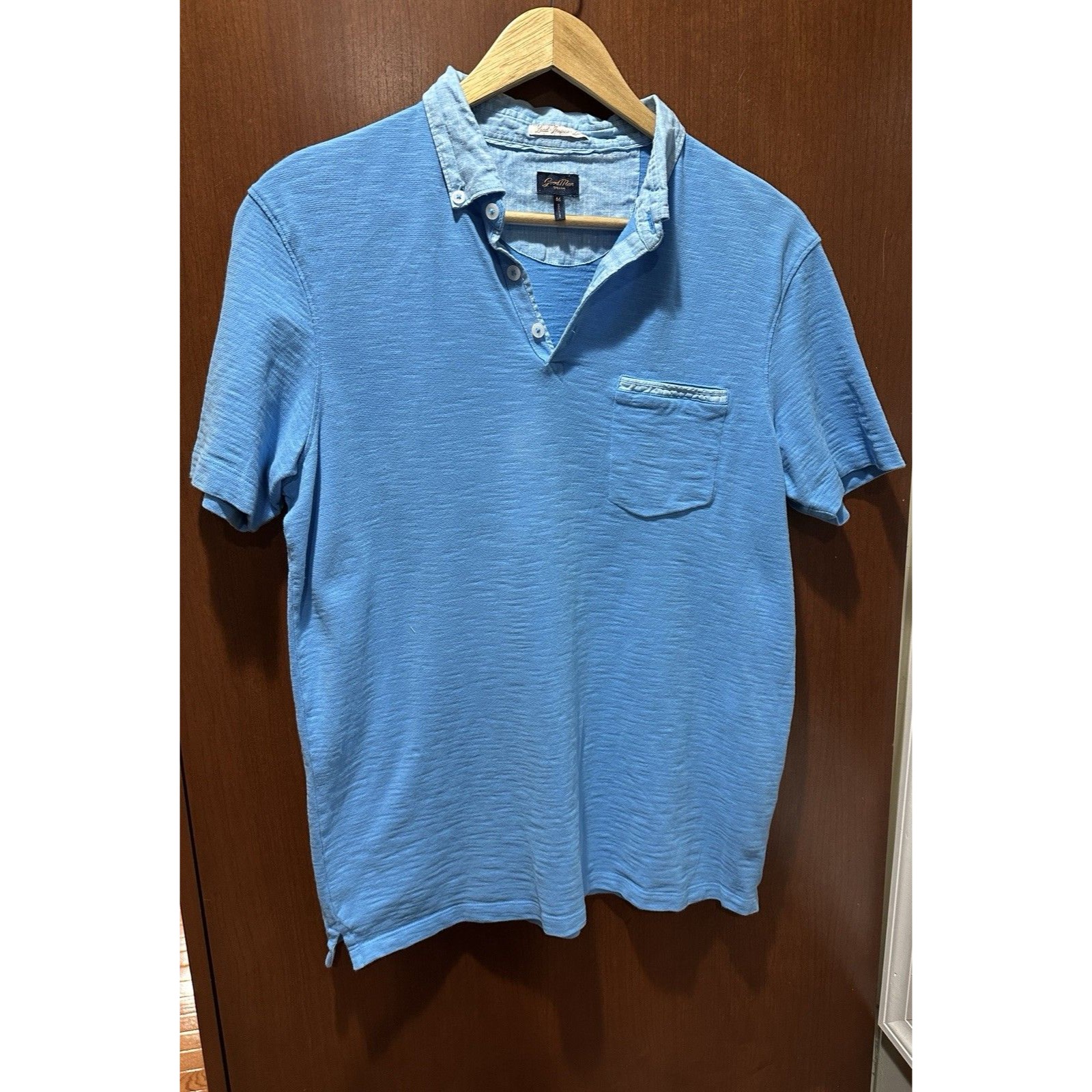 Good Man Brand Mens Medium Blue Henley Polo Shirt Russell Wilson Short Sleeve